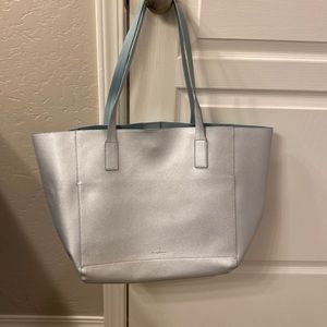 Tommy Bahama silver tote